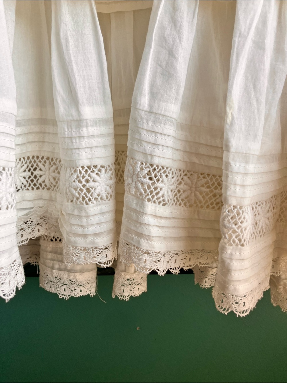 Aritzia Sunday Best Ren Faire Tiered Short Dress / White Lace Size M - Picture 7 of 7